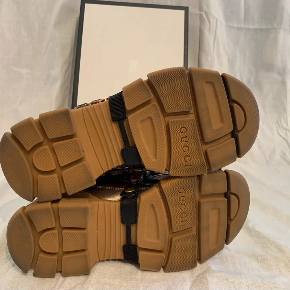 Gucci Flashtrek Chunky Sneaker - Pre-loved - Picture 6 of 6